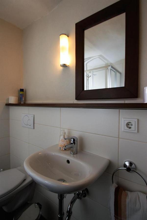 Gasthaus Pension Geimer Plutscheid ภายนอก รูปภาพ