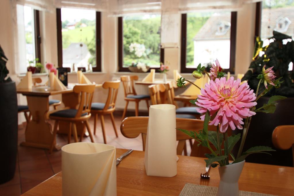 Gasthaus Pension Geimer Plutscheid ภายนอก รูปภาพ