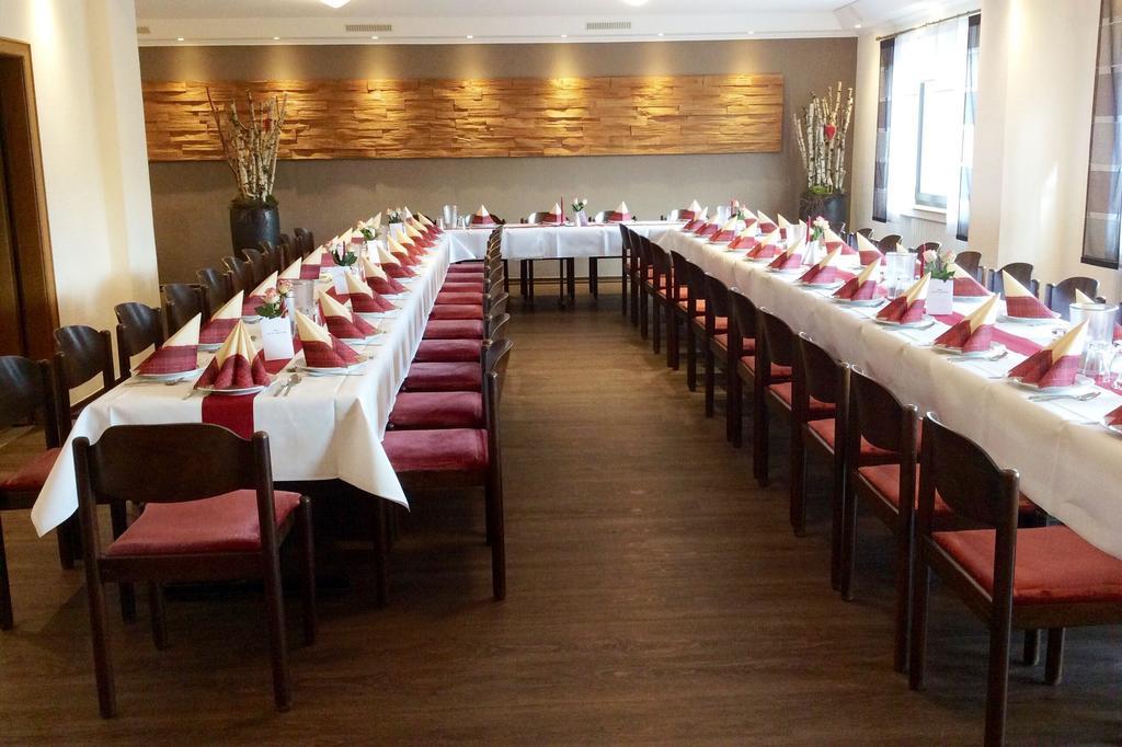 Gasthaus Pension Geimer Plutscheid ภายนอก รูปภาพ